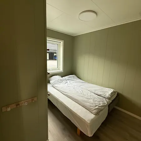 Modern In Διαμέρισμα Ulsteinvik